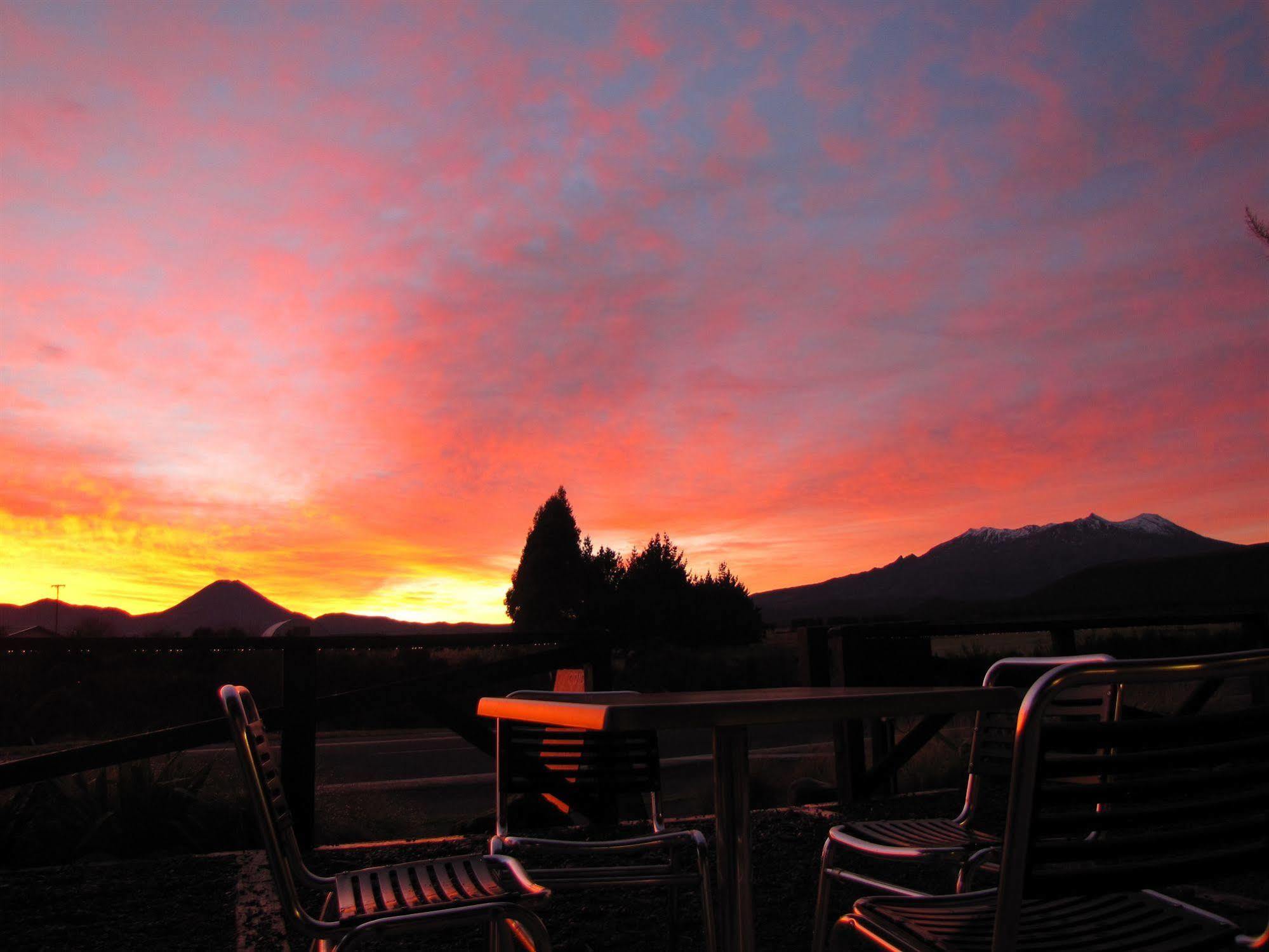 The Park Hotel Ruapehu National Park Eksteriør billede